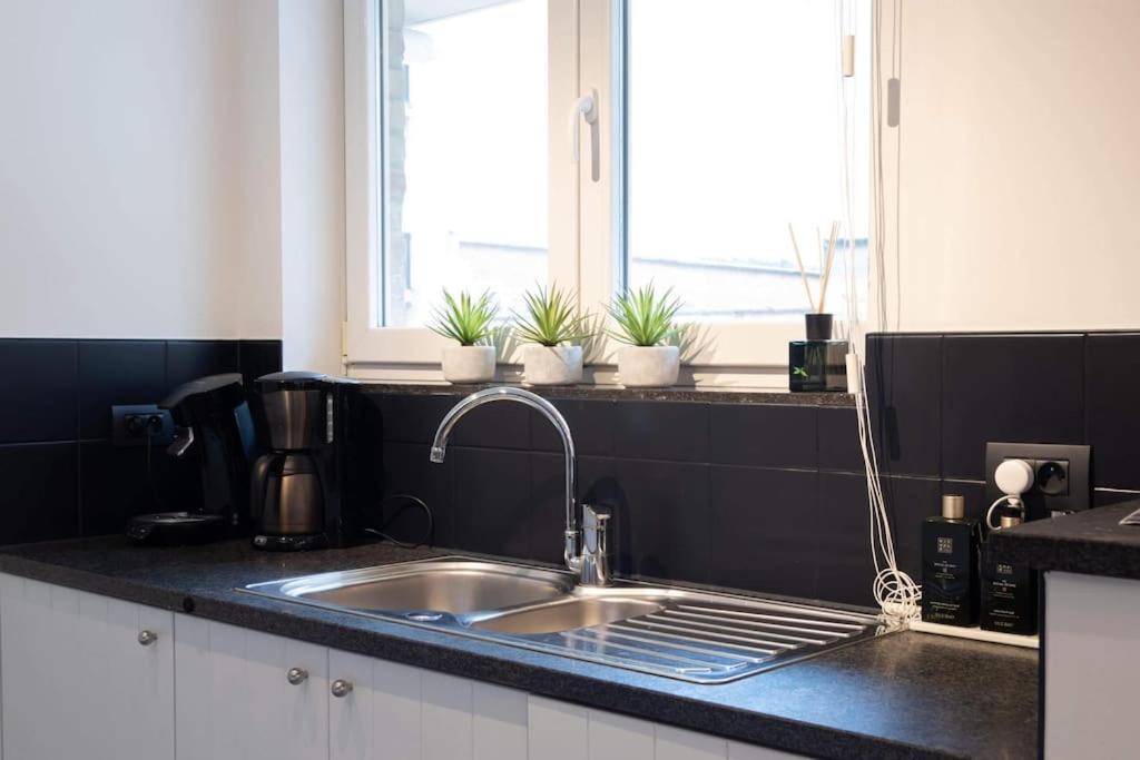 A Bien Venue - Modern Appartement, 50M Van Zee クノック・ヘイスト エクステリア 写真